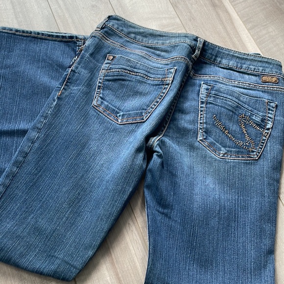 Silver Jeans LAEL 🤍 - Picture 3 of 7